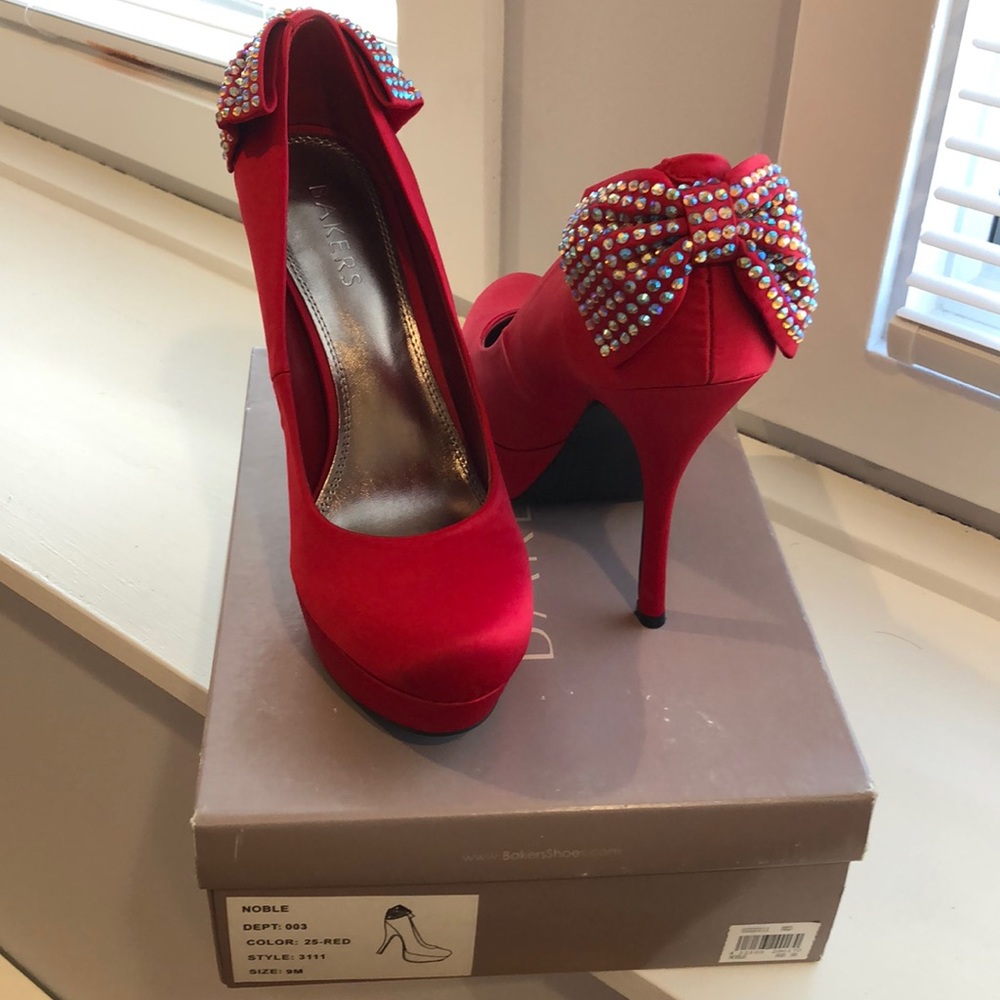 Bakers red satin pump